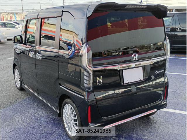 Honda N BOX CUSTOM 2021-11 8871627-4