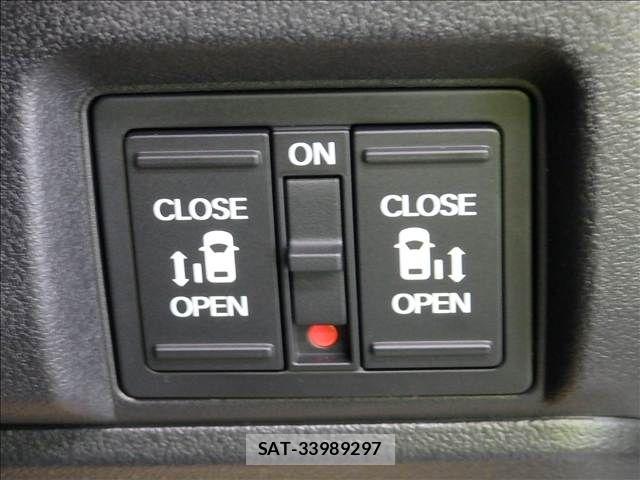 Honda N BOX CUSTOM 2026-07 8881084-4
