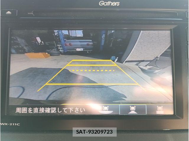 Honda N BOX CUSTOM 2022-09 8881139-16