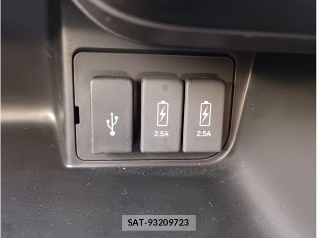 Honda N BOX CUSTOM 2022-09 8881139-19