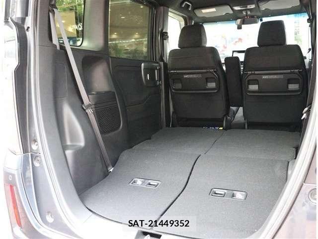 Honda N BOX CUSTOM 2023-01 8881086-8