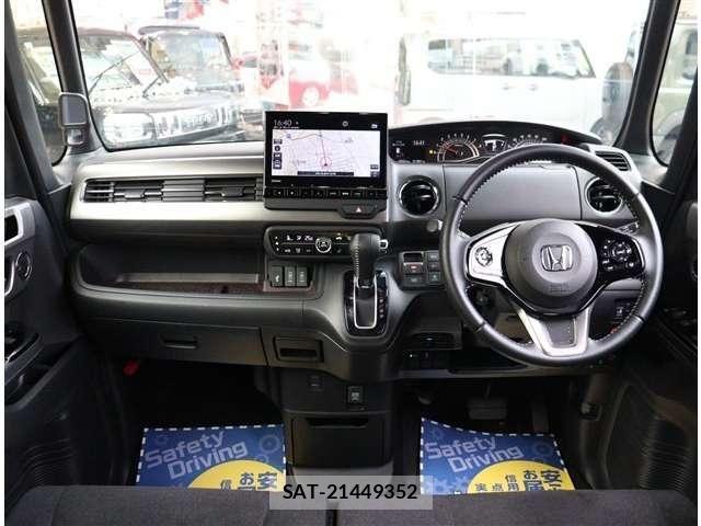 Honda N BOX CUSTOM 2023-01 8881086-1