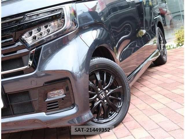 Honda N BOX CUSTOM 2023-01 8881086-20