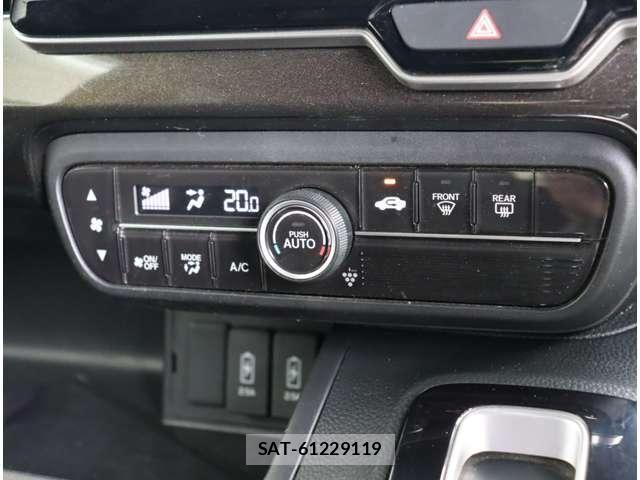 Honda N BOX CUSTOM 2019-08 8881136-11