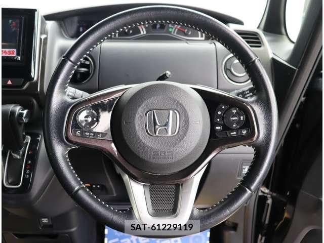 Honda N BOX CUSTOM 2019-08 8881136-17