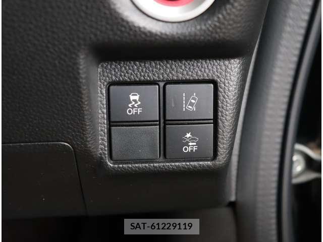 Honda N BOX CUSTOM 2019-08 8881136-26