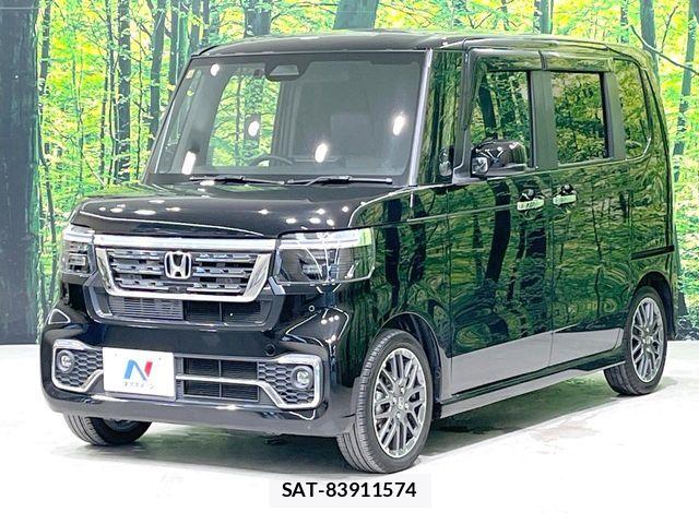 Honda N BOX CUSTOM 2023-10 8881089-15