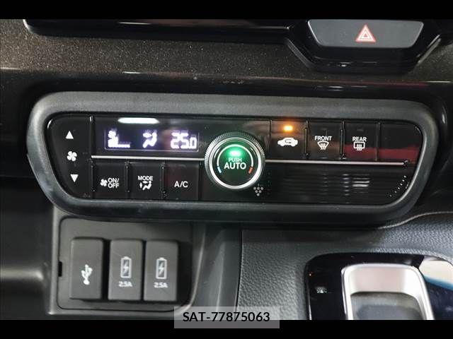 Honda N BOX CUSTOM 2019-06 8881142-6