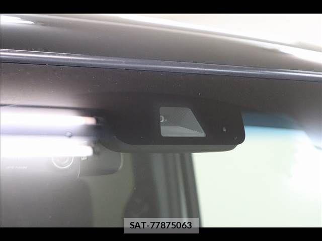 Honda N BOX CUSTOM 2019-06 8881142-7