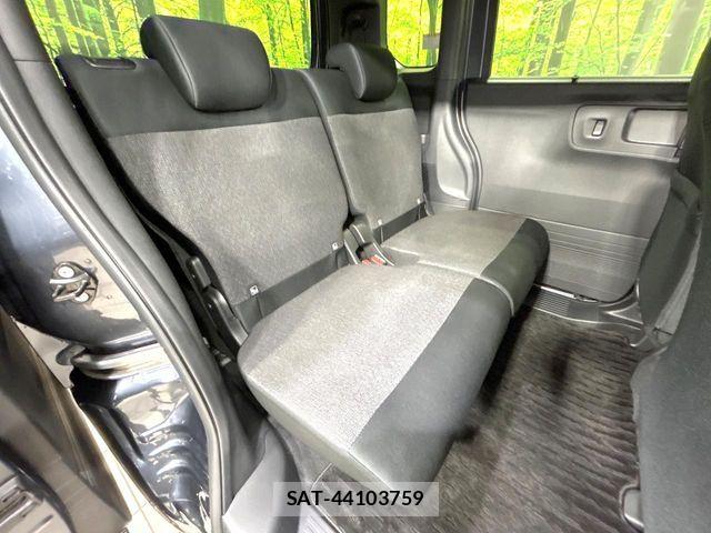 Honda N BOX CUSTOM 2024-01 8881106-9