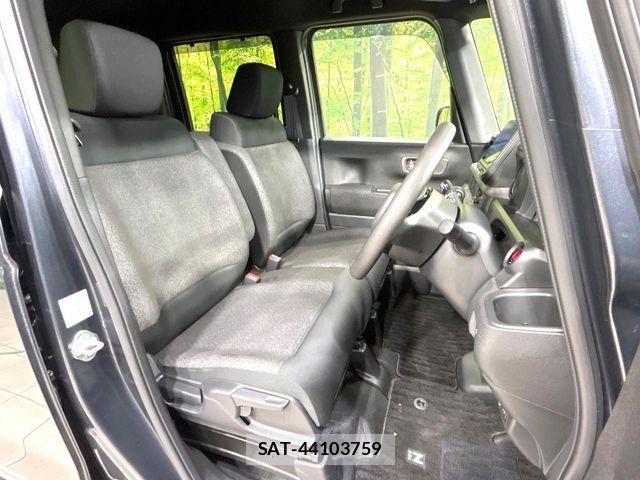Honda N BOX CUSTOM 2024-01 8881106-8