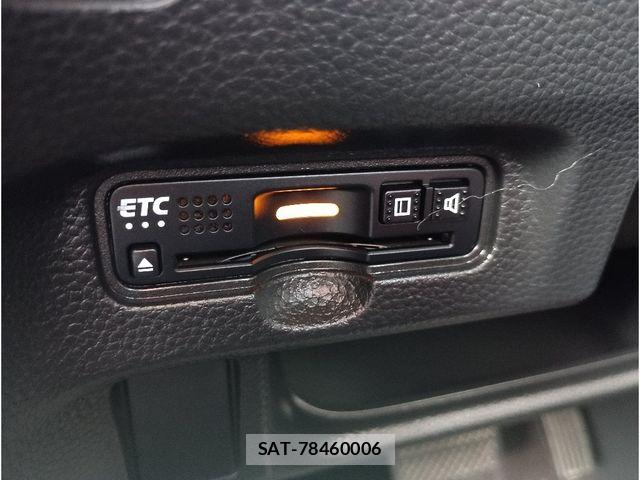Honda N BOX CUSTOM 2020-06 8881144-16