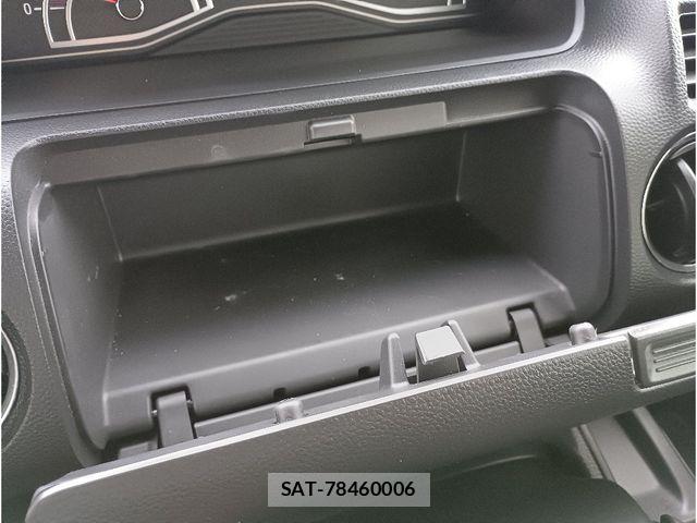 Honda N BOX CUSTOM 2020-06 8881144-24