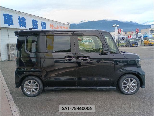 Honda N BOX CUSTOM 2020-06 8881144-4