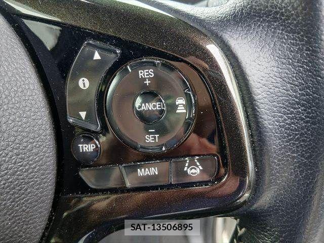 Honda N BOX CUSTOM 2019-09 8881120-26