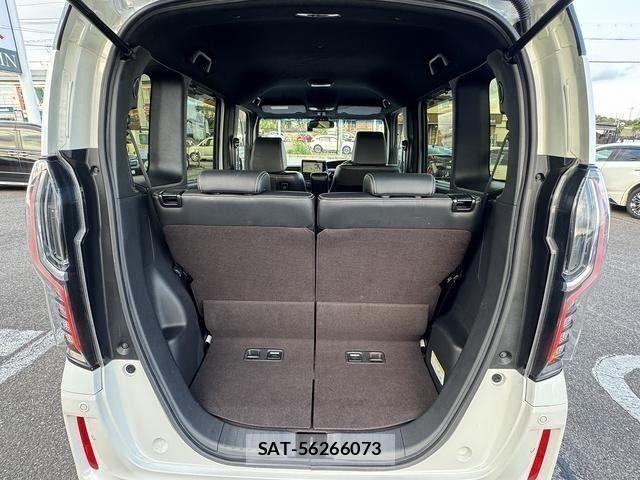 Honda N BOX CUSTOM 2019-11 8881135-11