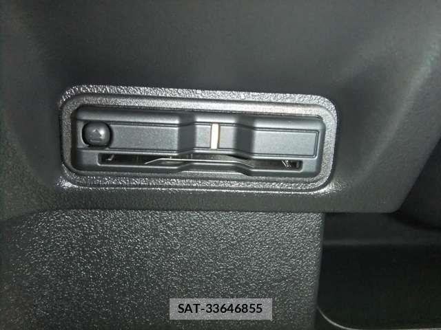 Honda N BOX CUSTOM 2025-04 8881108-15