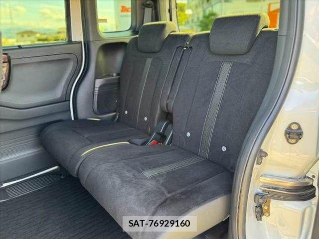Honda N BOX CUSTOM 2020-08 8881137-17