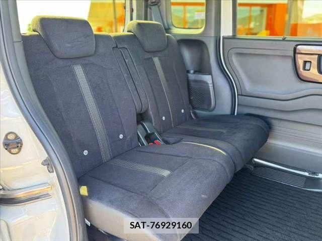 Honda N BOX CUSTOM 2020-08 8881137-18