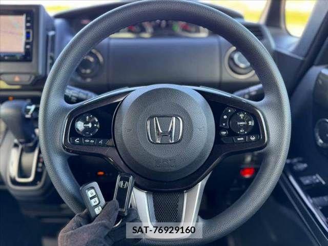 Honda N BOX CUSTOM 2020-08 8881137-4