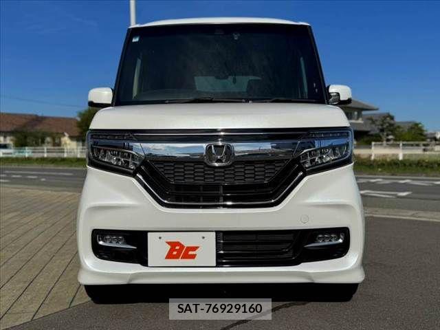 Honda N BOX CUSTOM 2020-08 8881137-8