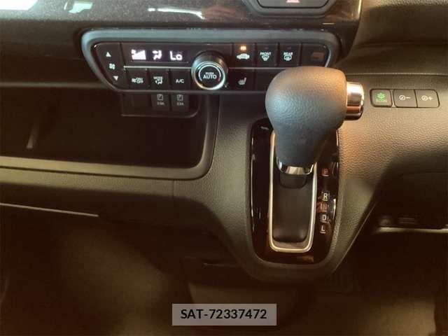 Honda N BOX CUSTOM 2020-06 8881116-9