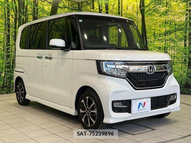Honda N BOX CUSTOM 2020-03 8881117-16