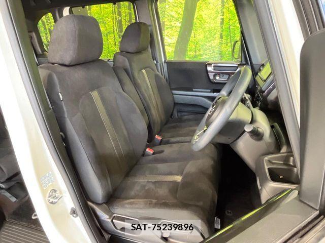 Honda N BOX CUSTOM 2020-03 8881117-8