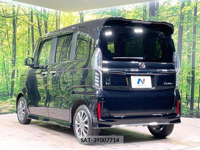 Honda N BOX CUSTOM 2023-03 8881090-16