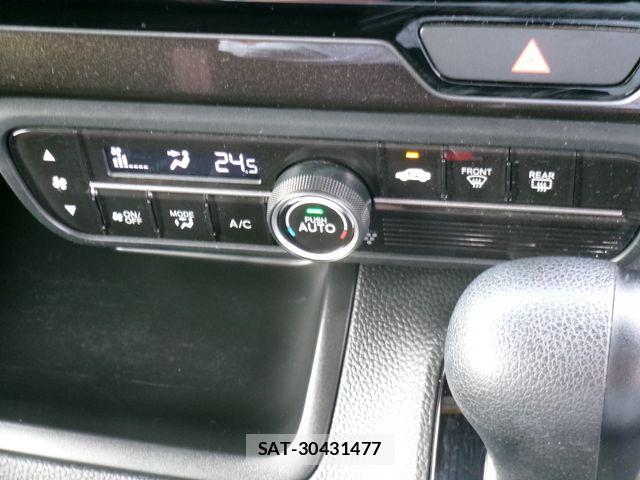 Honda N BOX CUSTOM 2019-06 8881134-14