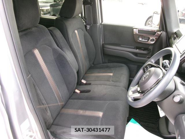 Honda N BOX CUSTOM 2019-06 8881134-19