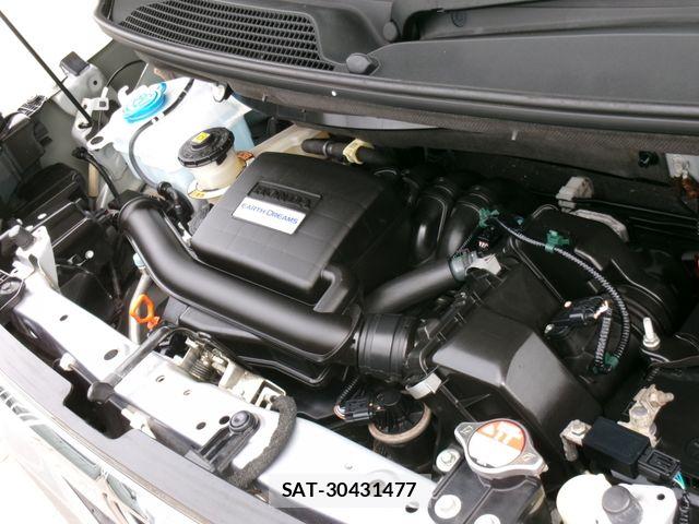 Honda N BOX CUSTOM 2019-06 8881134-21