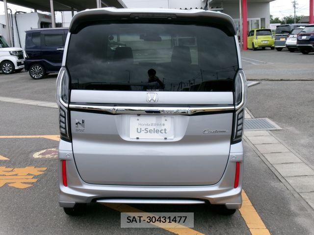 Honda N BOX CUSTOM 2019-06 8881134-3
