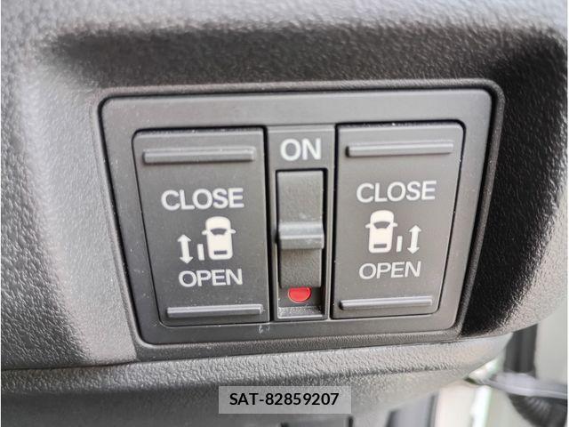 Honda N BOX CUSTOM 2023-10 8881100-10