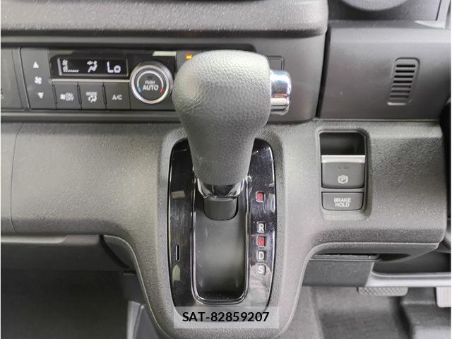 Honda N BOX CUSTOM 2023-10 8881100-12