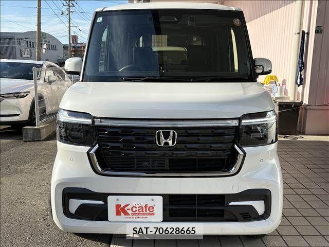 Honda N BOX CUSTOM 2024-02 8881092-1