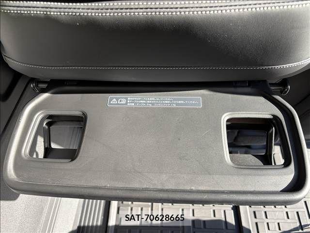 Honda N BOX CUSTOM 2024-02 8881092-19