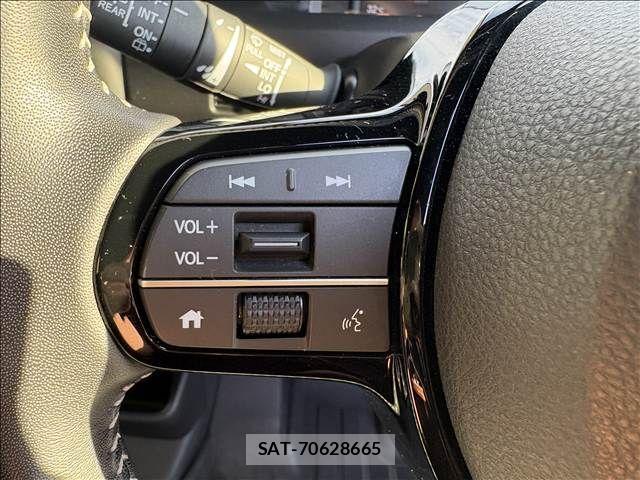 Honda N BOX CUSTOM 2024-02 8881092-24
