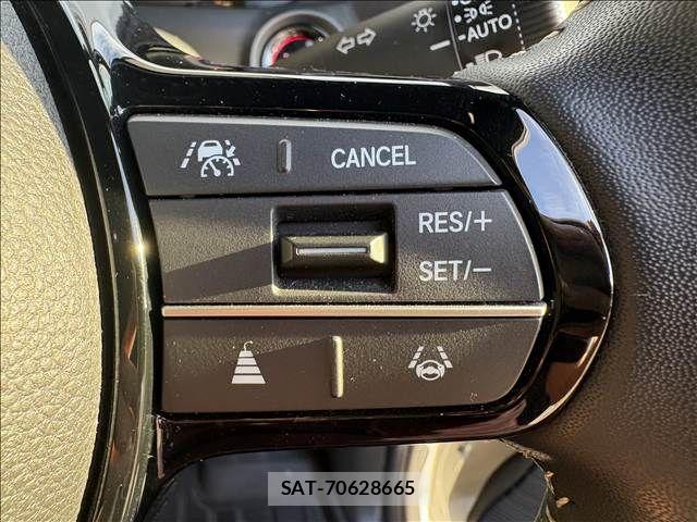 Honda N BOX CUSTOM 2024-02 8881092-25