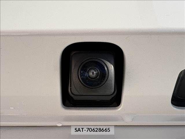 Honda N BOX CUSTOM 2024-02 8881092-4
