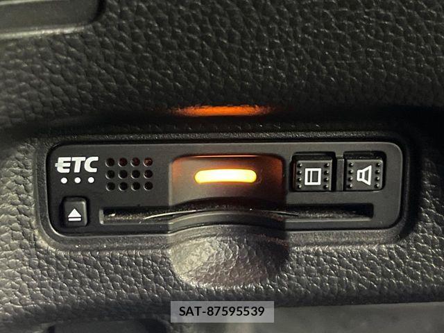 Honda N BOX CUSTOM 2019-09 8881115-6