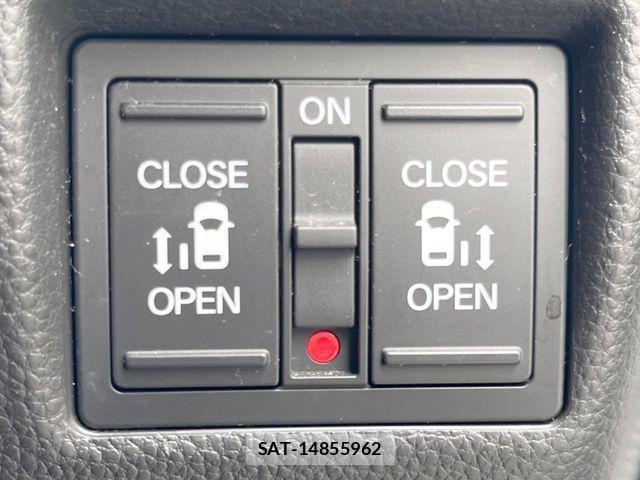 Honda N BOX CUSTOM 2020-09 8881122-4