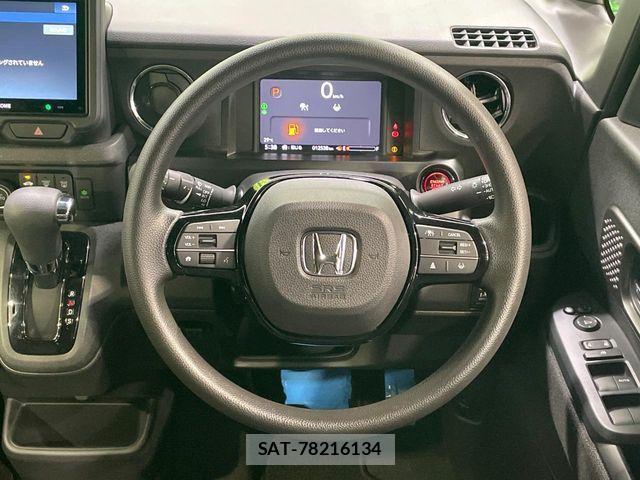 Honda N BOX CUSTOM 2023-10 8881099-11
