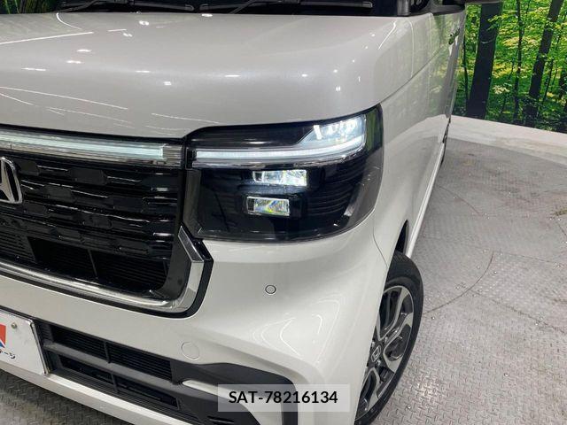 Honda N BOX CUSTOM 2023-10 8881099-12