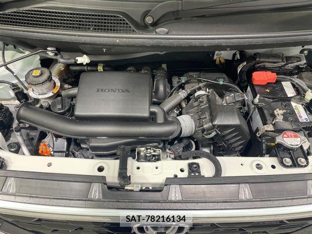 Honda N BOX CUSTOM 2023-10 8881099-17