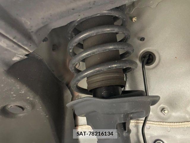 Honda N BOX CUSTOM 2023-10 8881099-19