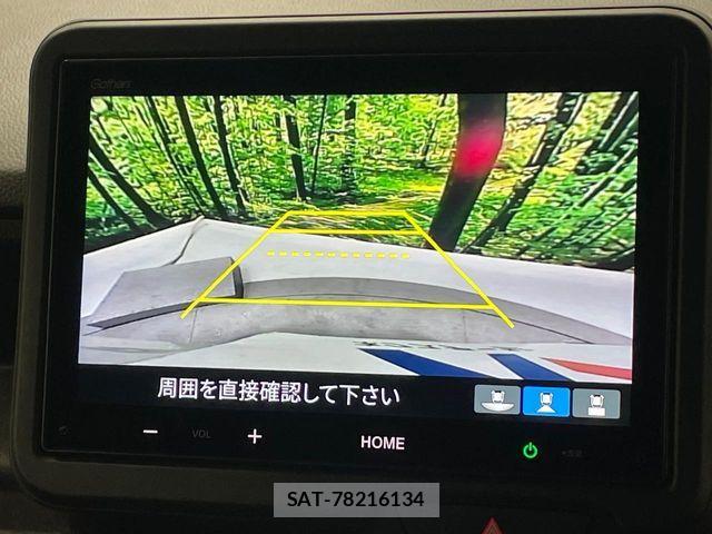 Honda N BOX CUSTOM 2023-10 8881099-6