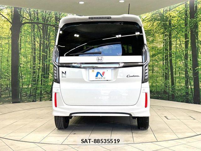 Honda N BOX CUSTOM 2020-01 8881110-14