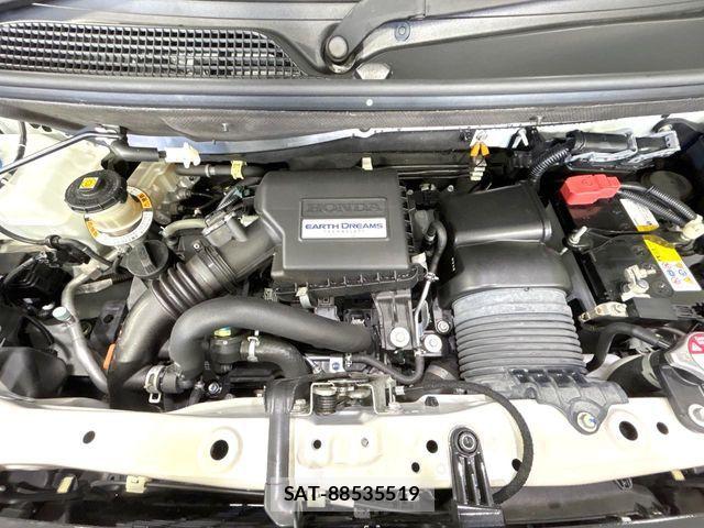 Honda N BOX CUSTOM 2020-01 8881110-17