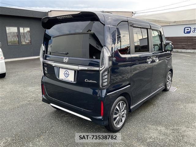 Honda N BOX CUSTOM 2023-09 8881121-6
